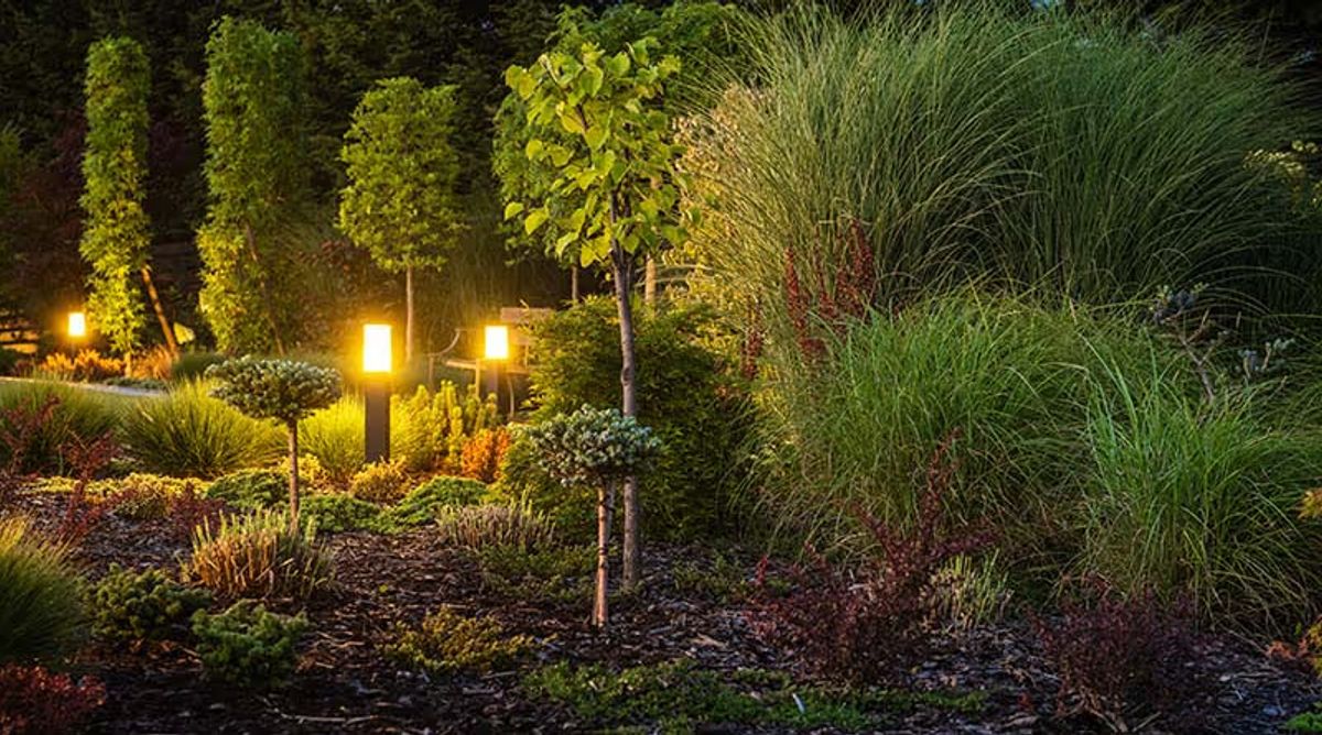 Benefits of Custom Outdoor Lighting for Homes