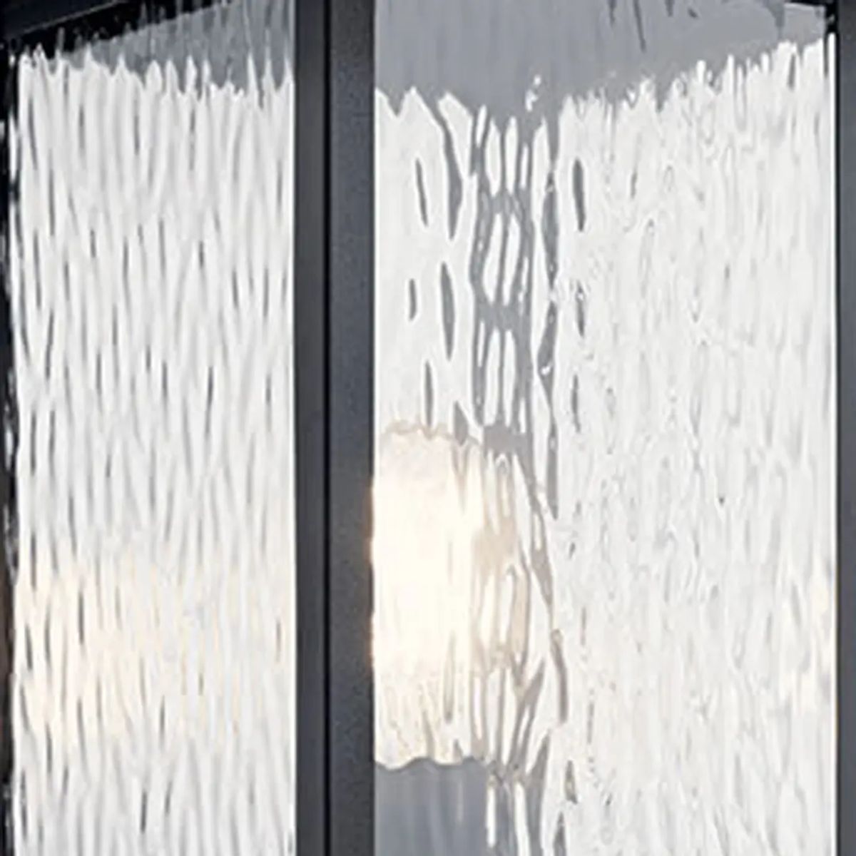 Capanna (Textured Black)