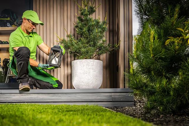 Landscape Lighting Maintenance