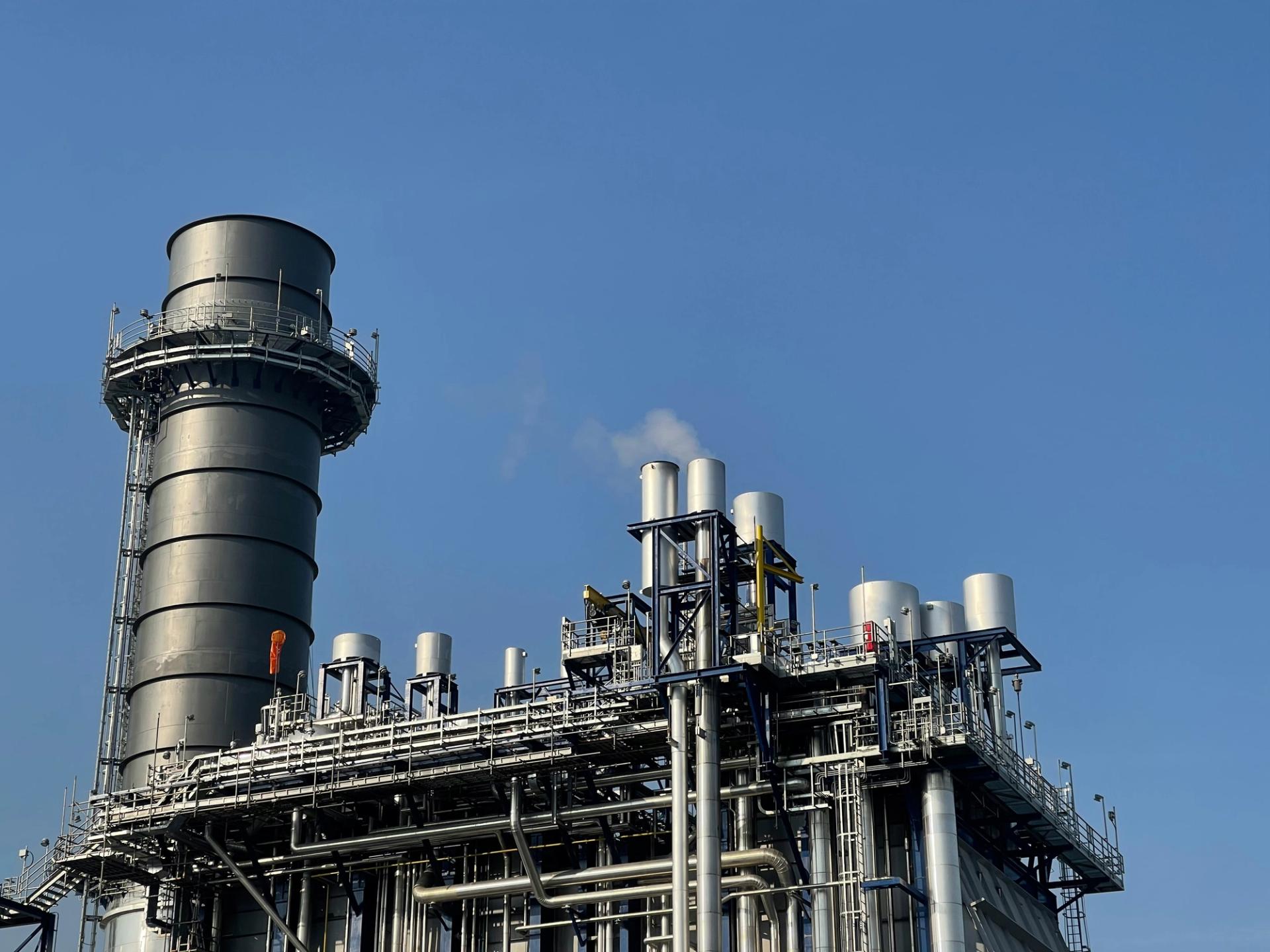 Refining Equipment for Demanding Process Applications