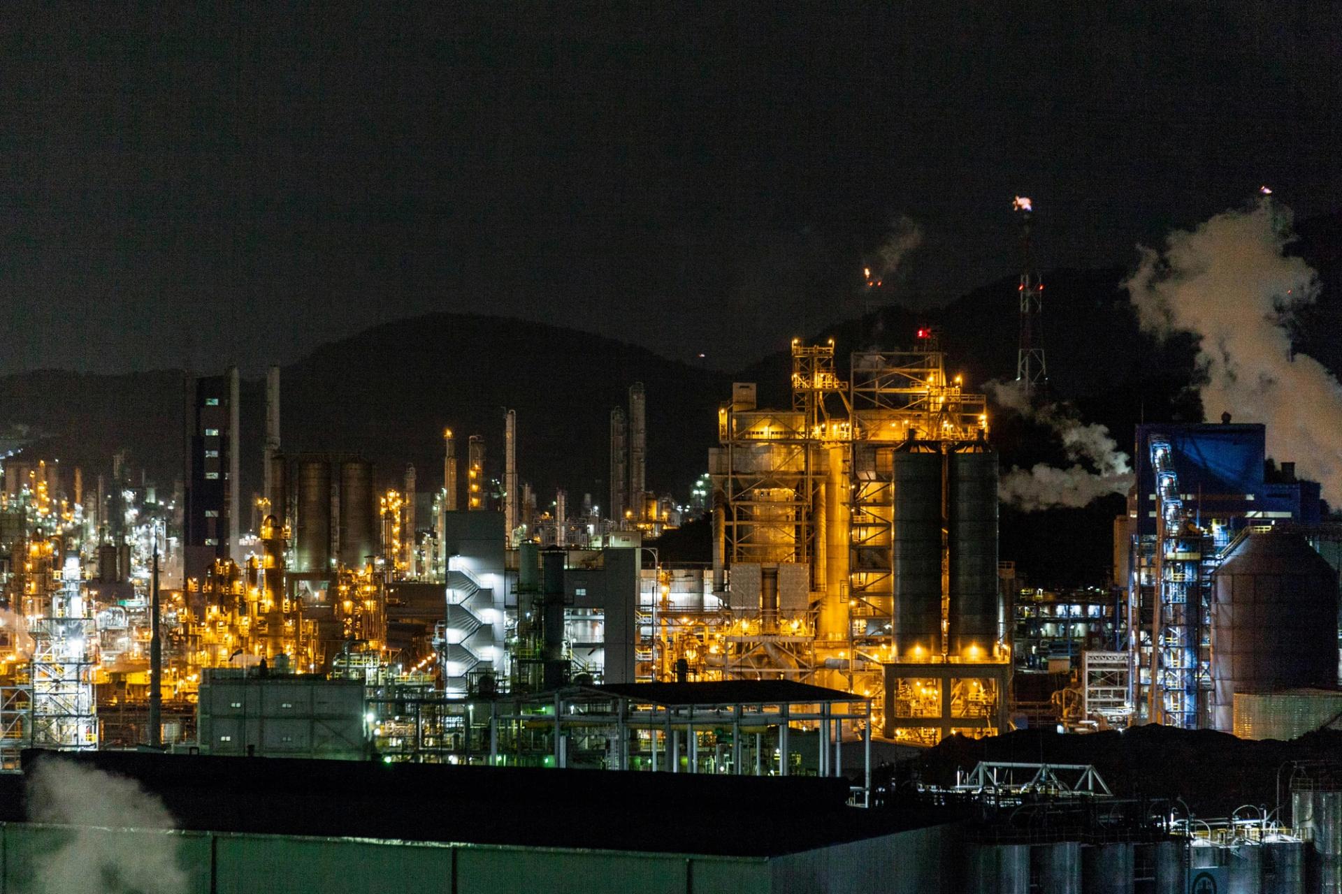 Petrochemical Equipment Built for Pressure, Temperature, and Reliability