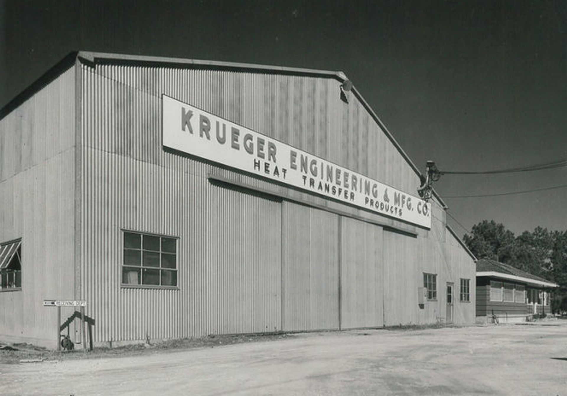 KRUEGER Engineering was established in 1951 as a “postage-stamp-size” facility with a handful of employees and the large aspirations of Chairman and CEO Roger F. Krueger. The original facility was on Tidwell Road, Houston. After a few years, the fledgling operation was on its way to success and required a larger plant, prompting the move to the company’s present location on Hirsch Road, Houston. The plant has undergone numerous expansions over the years.