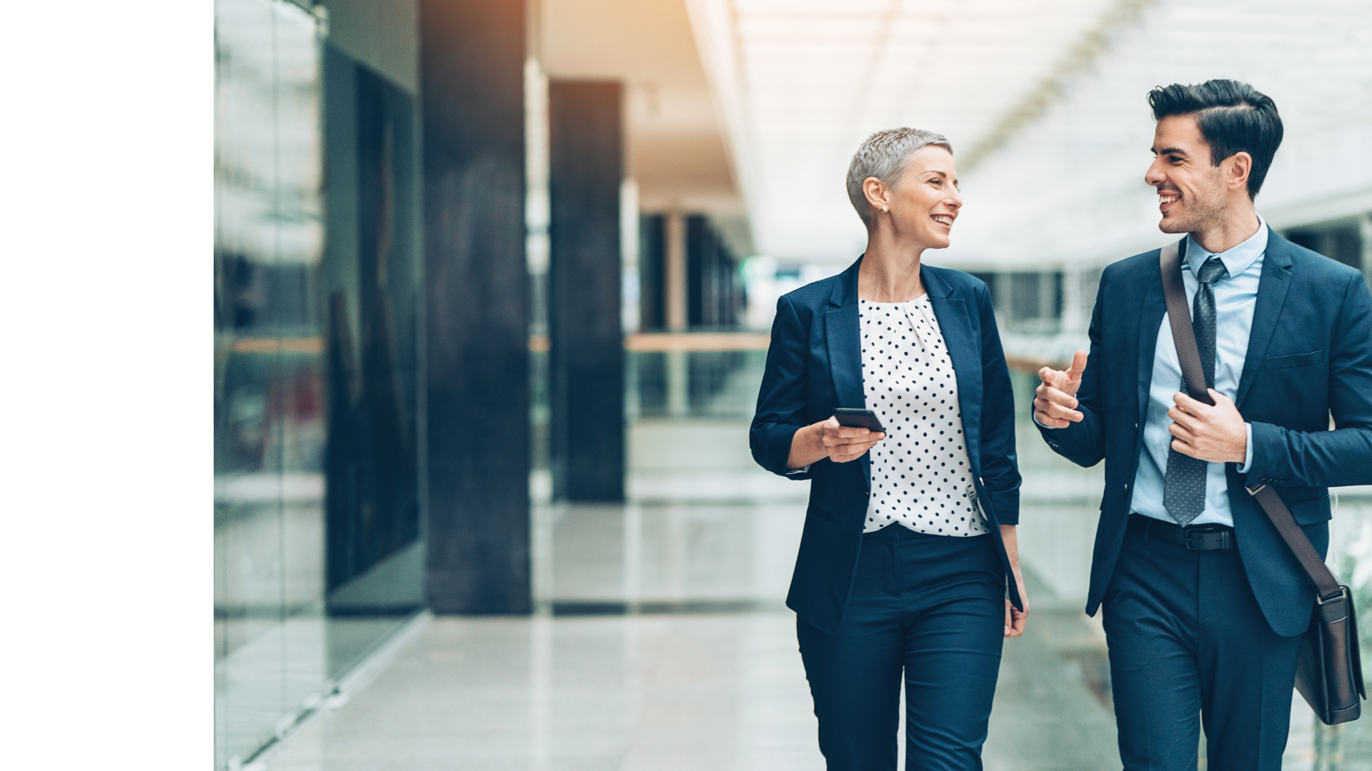 table-people-working