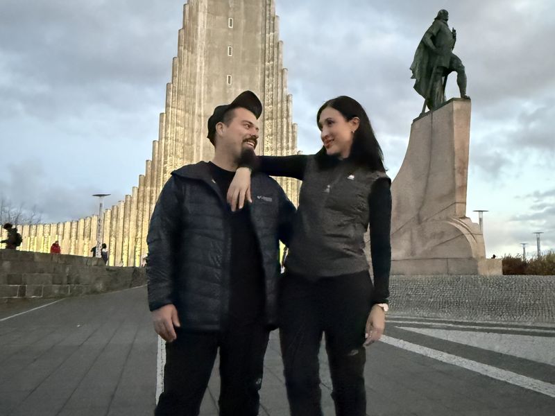 Eve y Tito — tus compañeros de viaje