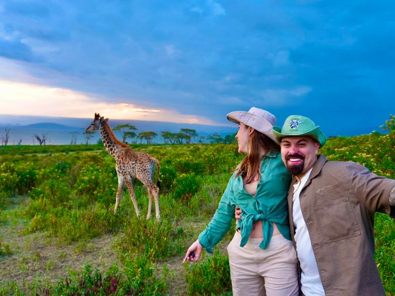 Eve y Tito — tus compañeros de viaje