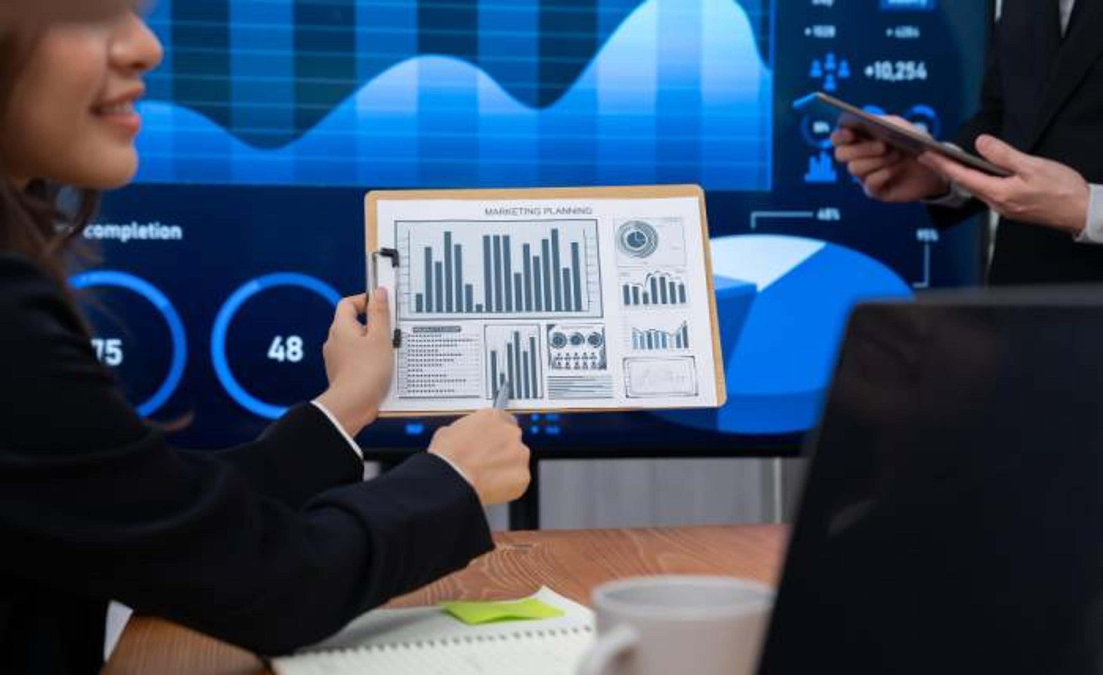 Business intelligence strategy