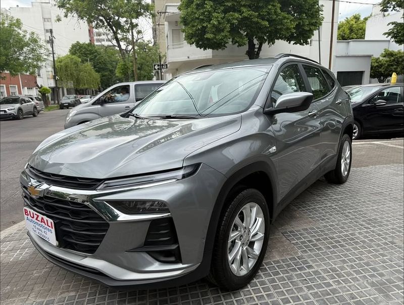 Chevrolet  Tracker 2025