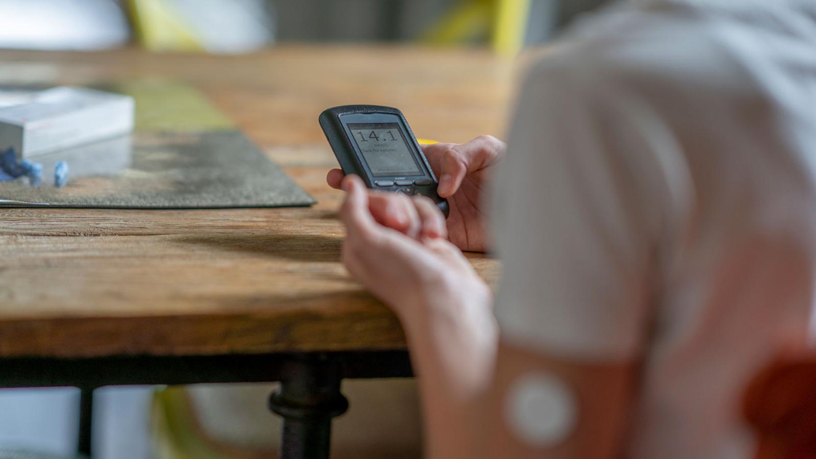 diabetic using remote patient monitoring technology