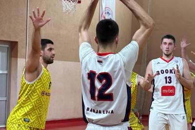 Seniori odnijeli pobjedu