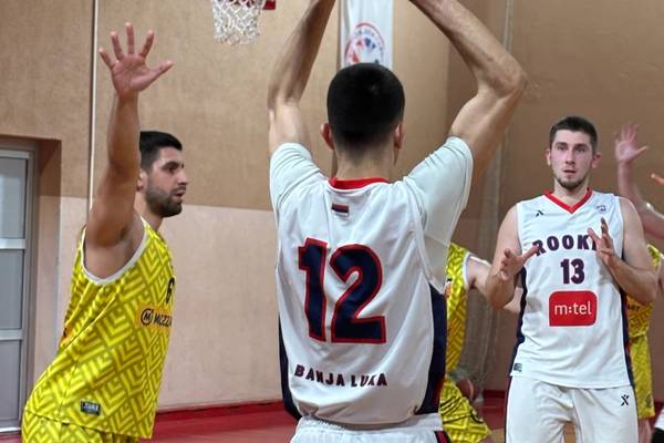 Seniori odnijeli pobjedu