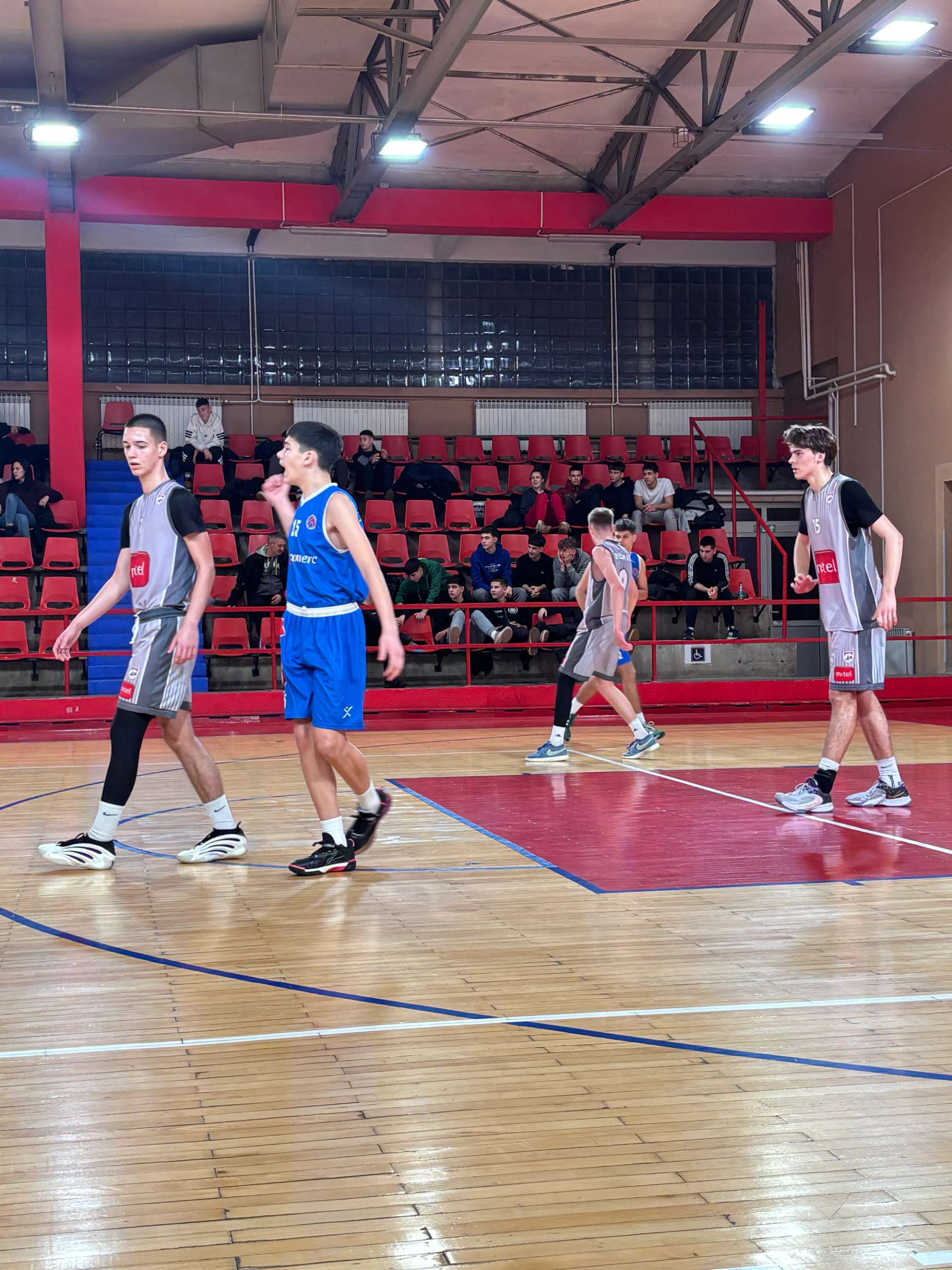 Kadeti nastavljaju niz