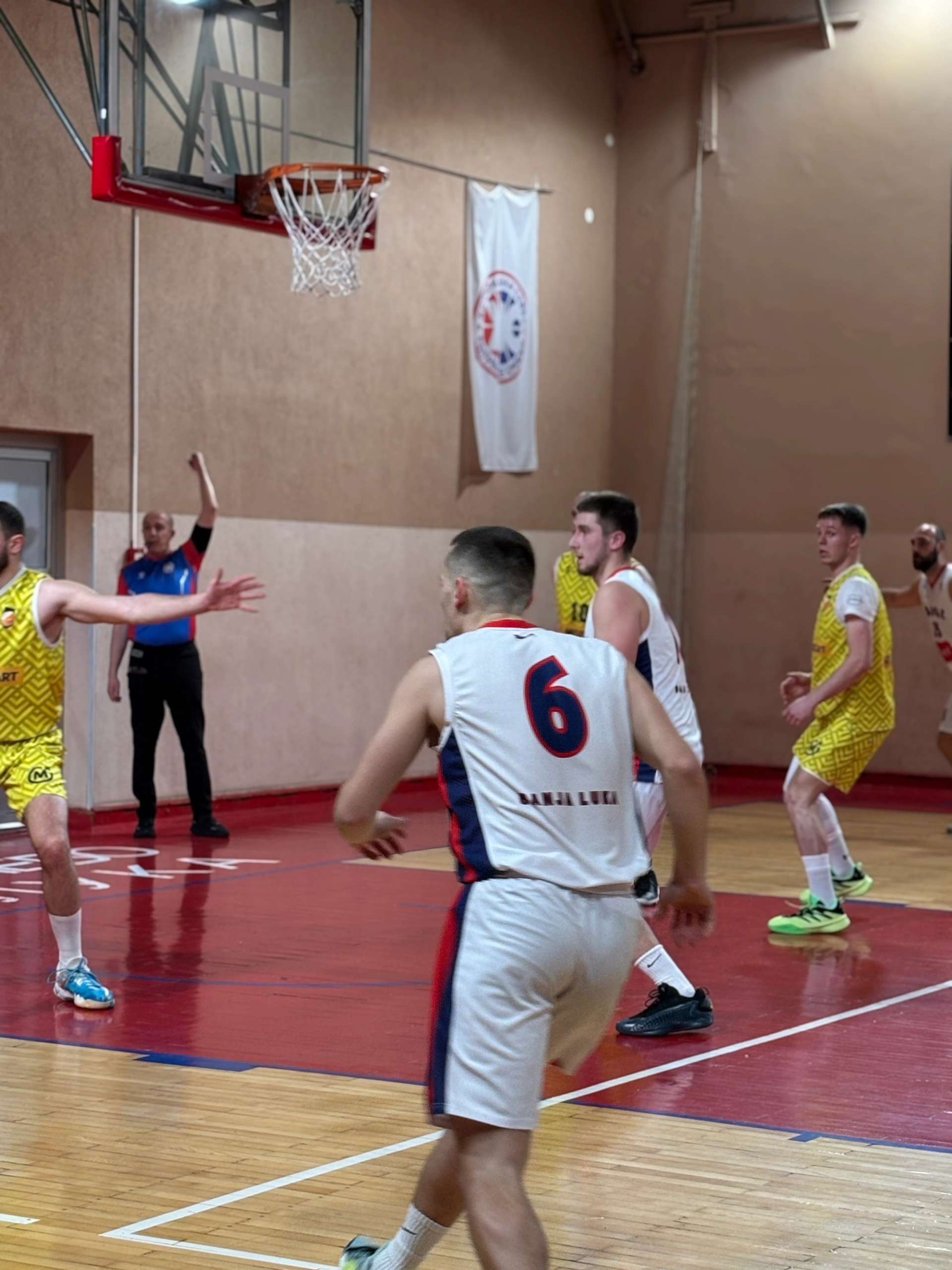 Seniori odnijeli pobjedu