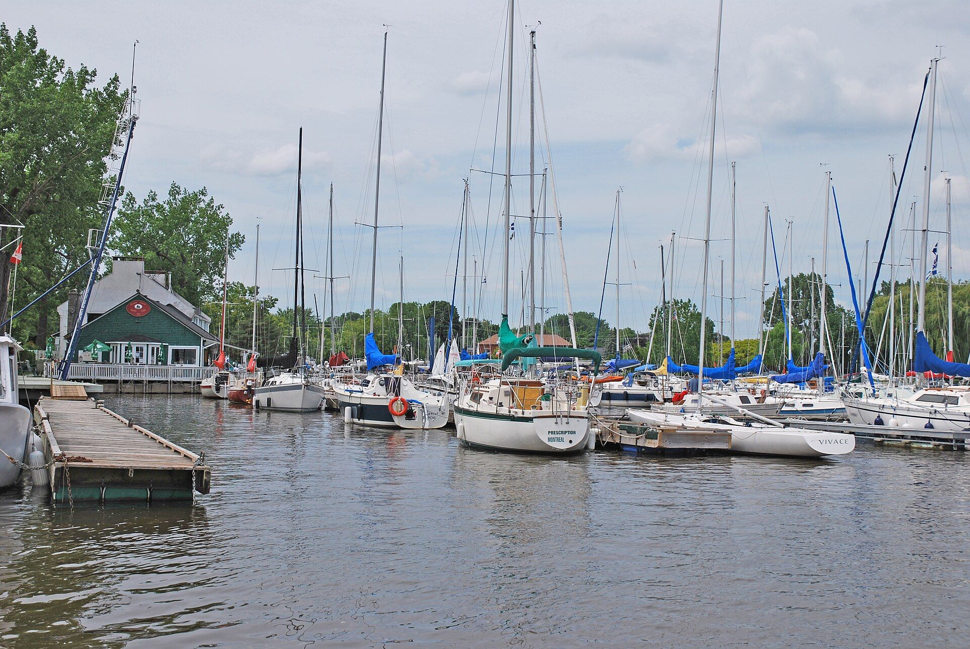 Pointe-Claire Yacht Club
