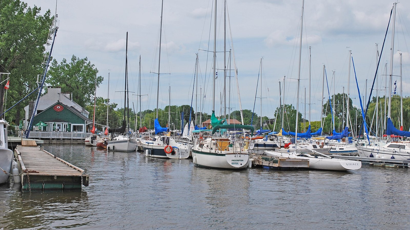 Pointe-Claire Yacht Club