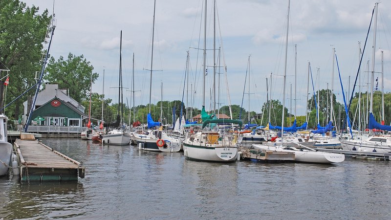 Pointe-Claire Yacht Club