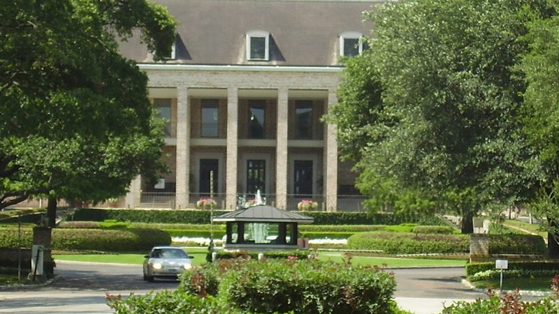 River Oaks Country Club