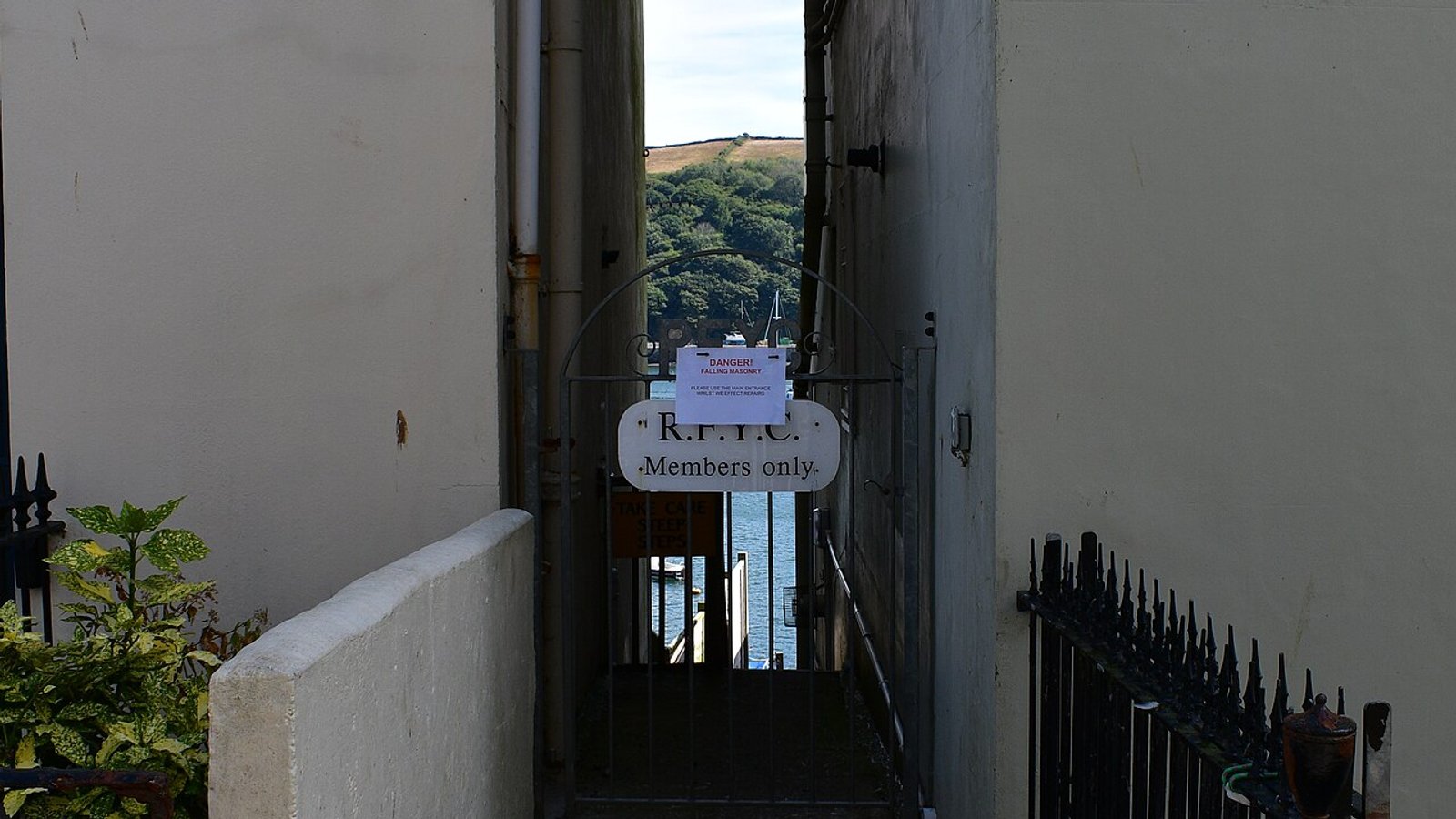 Royal Fowey Yacht Club
