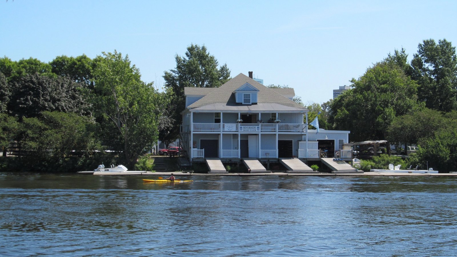 The Riverside Country Club