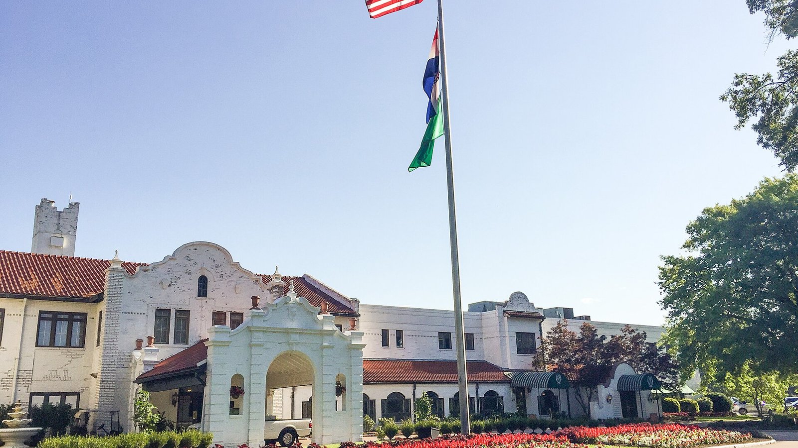 Norwood Hills Country Club