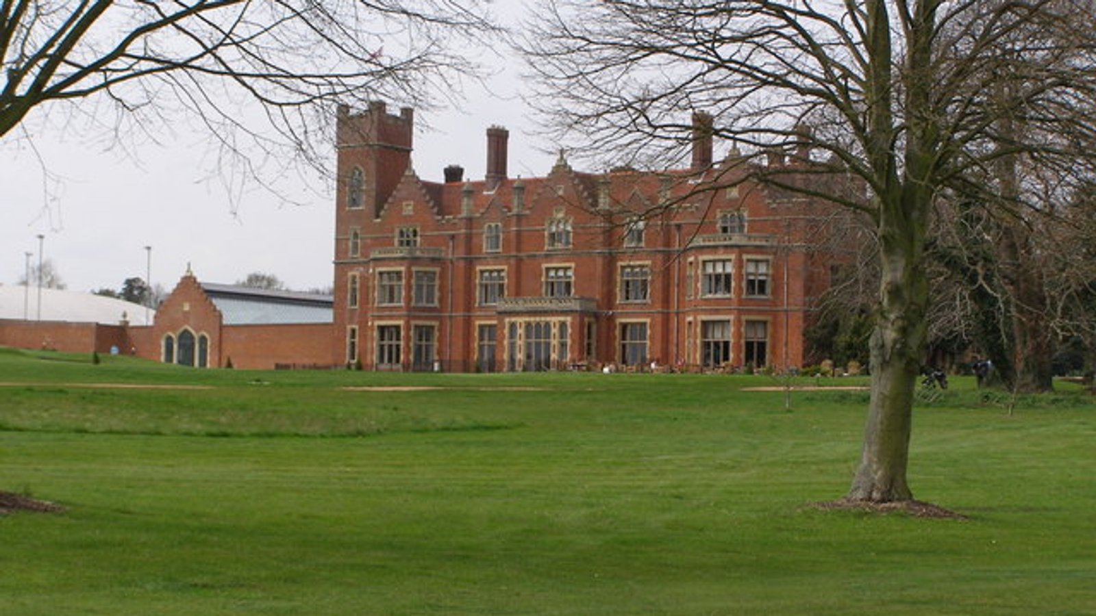 Broxbournebury Manor