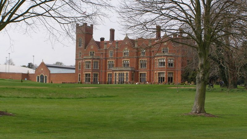Broxbournebury Manor