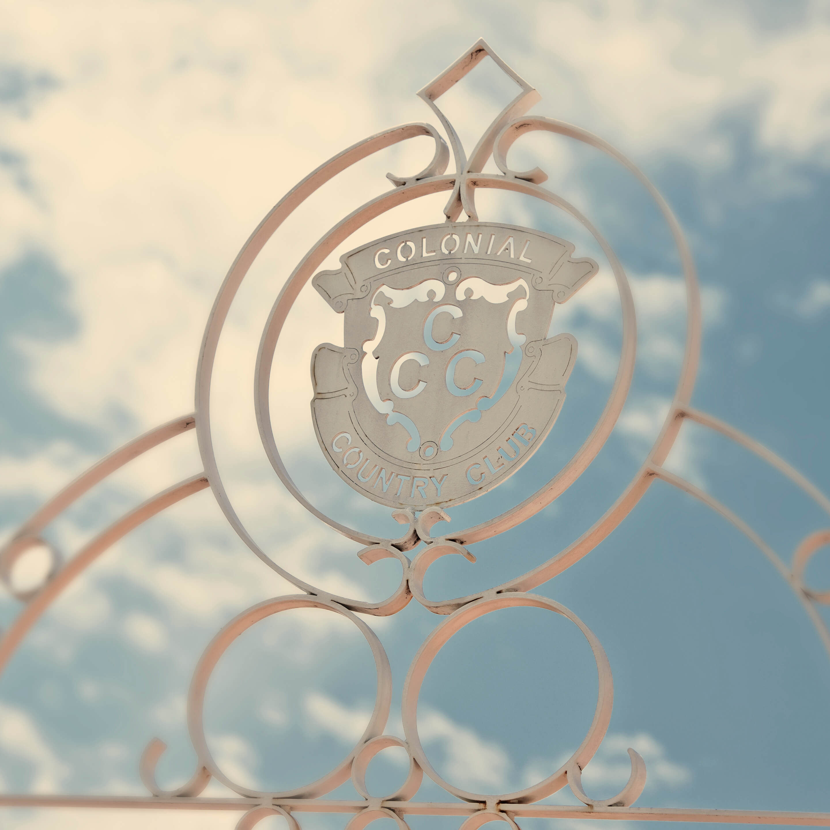 Colonial Country Club