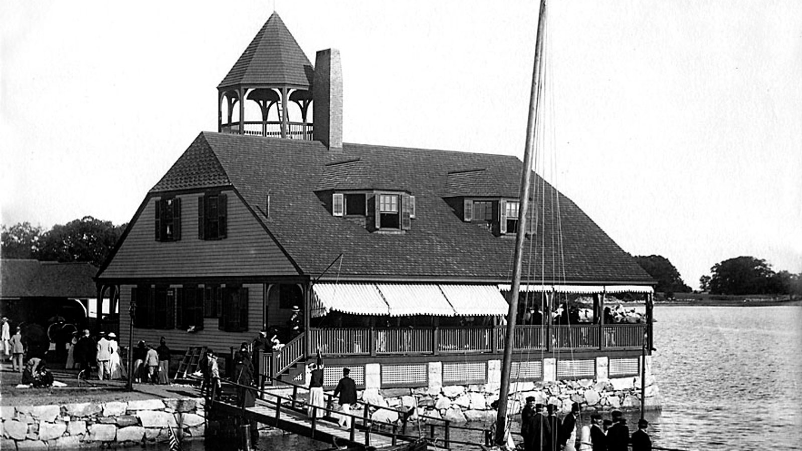 Riverside Yacht Club
