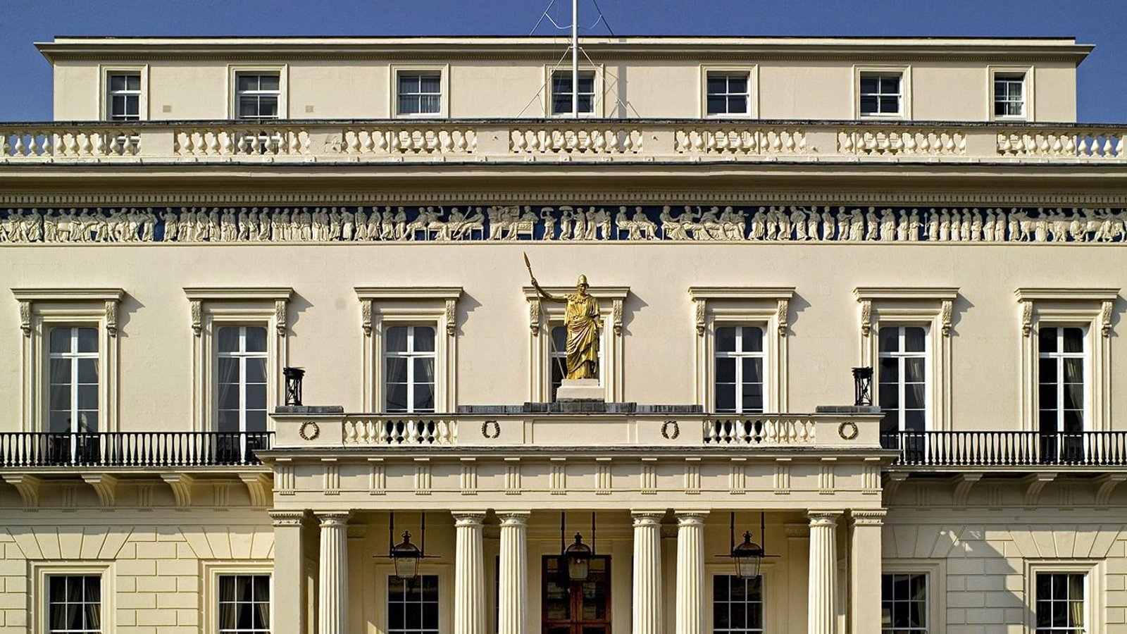 The Athenaeum Club, Pall Mall, London