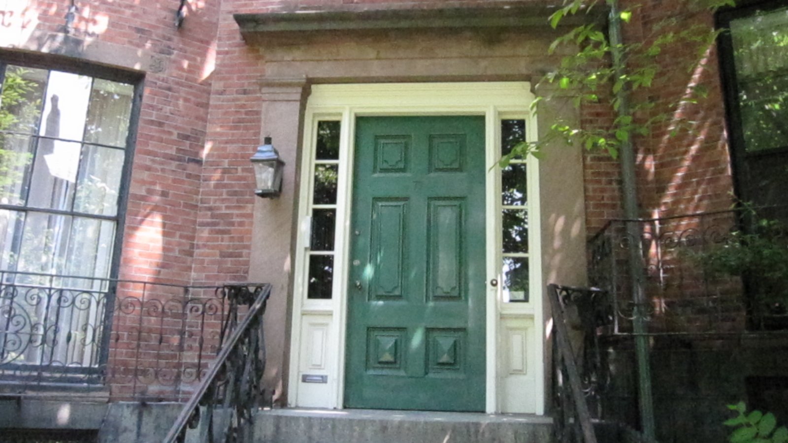 The Club of Odd Volumes