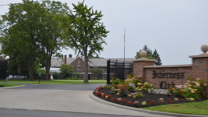 Inverness Club