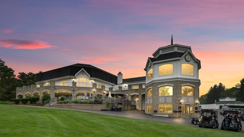 Locust Hill Country Club