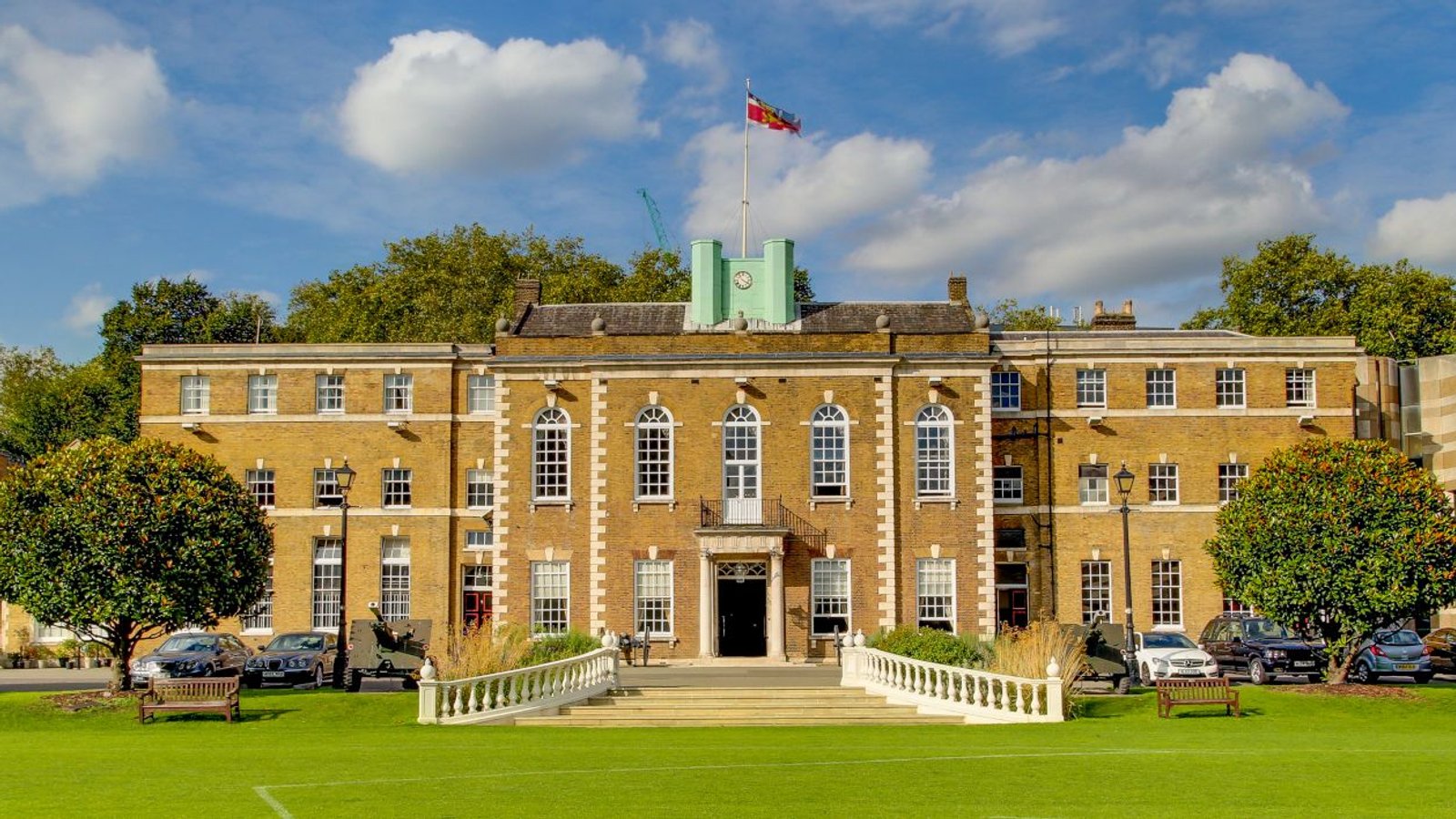 The Honourable Artillery Company (HAC)