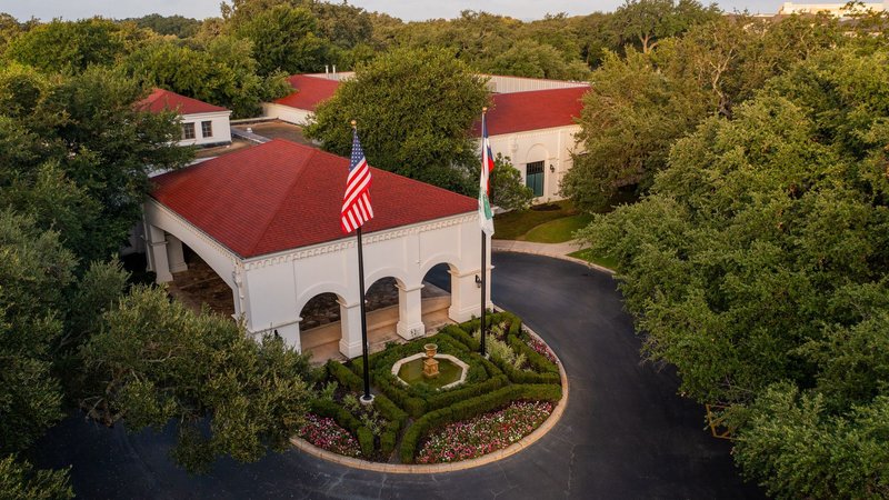 Oak Hills Country Club