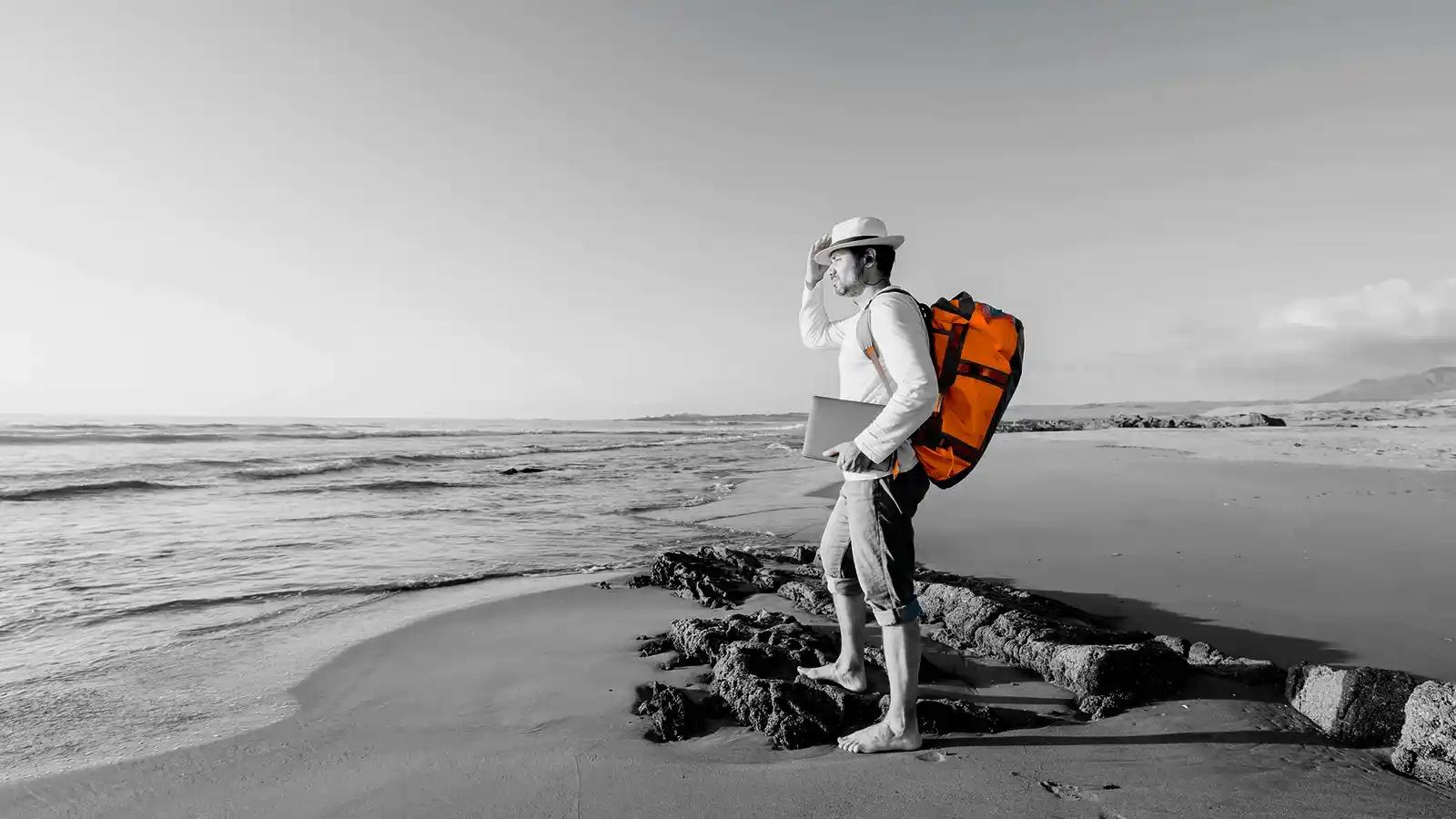 How a Virtual Mailbox Helps Digital Nomad E-Commerce Entrepreneurs Stay Connected
