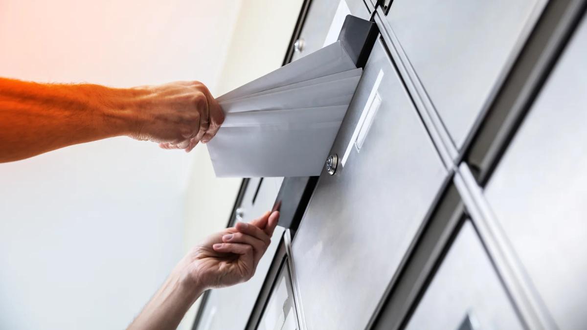Anytime Mailbox - image-7a24ba9504f67e43be7bc5b0e5c3c19483af92e1-1600x900-webp