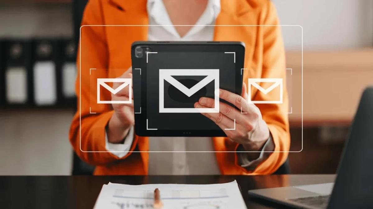 Anytime Mailbox - image-8238327891130c879e5b66d5a8b58c10c66aa3cd-1024x576-webp