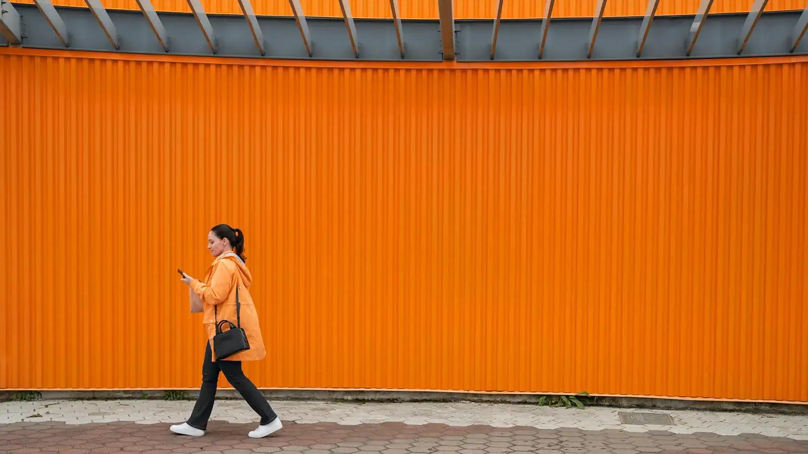 From Home-Based Business to Professional: My Experience with a Virtual Mailbox