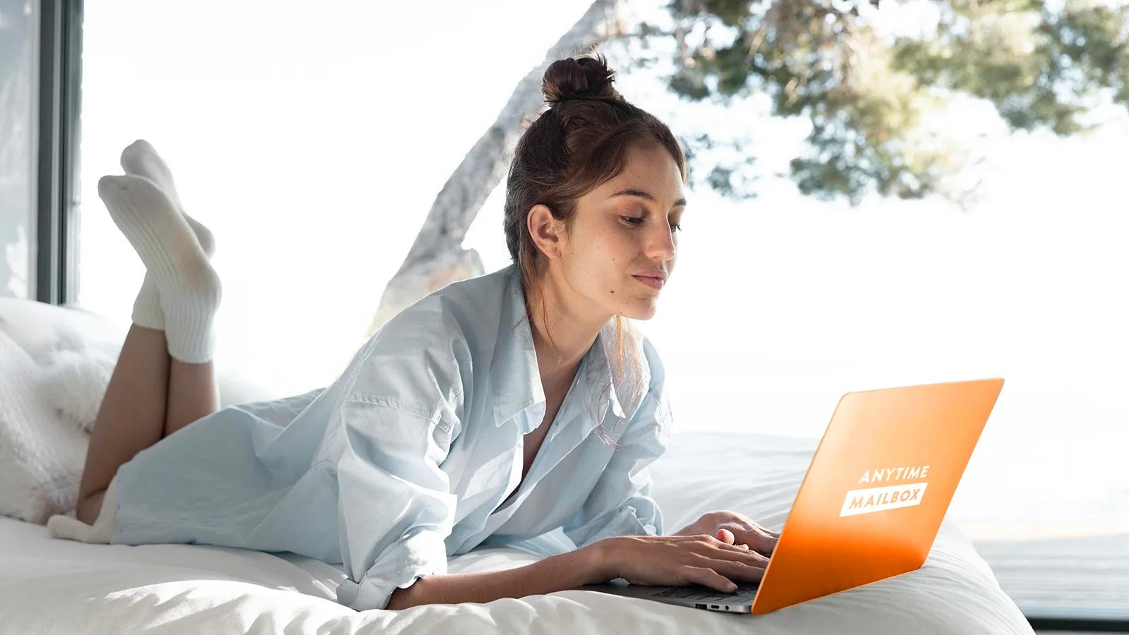 How Digital Nomads Manage Their Mail Hassle-Free in 2025