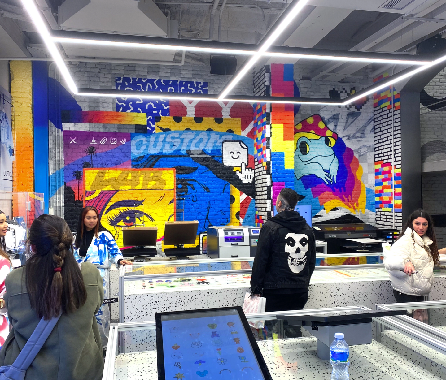 Aura Agence, Digital Platform for a Pioneering Street Art Agency
