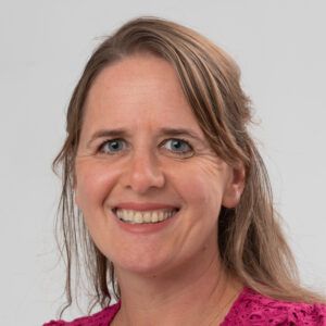 A headshot of Rose Crossin