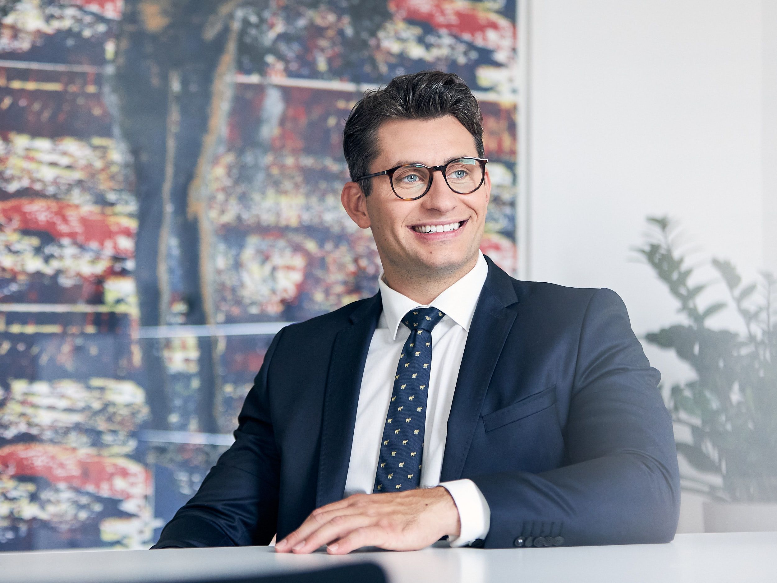 Philipp Köppe startet als M&A Manager bei Saxenhammer & Co. und komplementiert das Management Team der Digital Unit