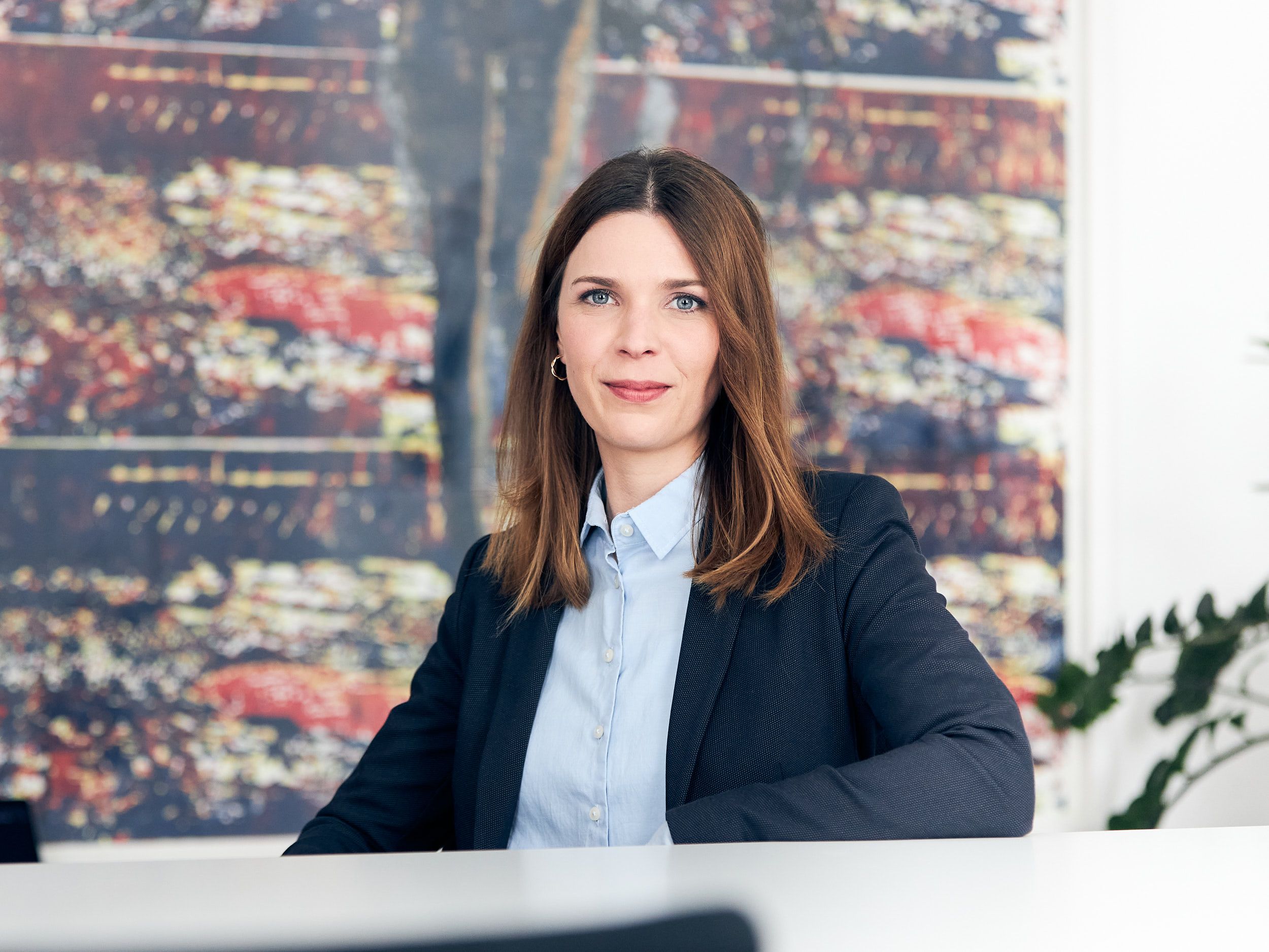 "We will see an increase in insolvency cases by mid of year 2021.", predicts Carina Küffen