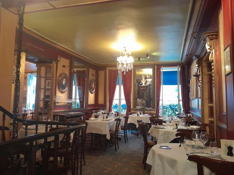 Les cafés qu'on vous recommande dans le Quartier Latin ! Et ce qu'on peut y manger...