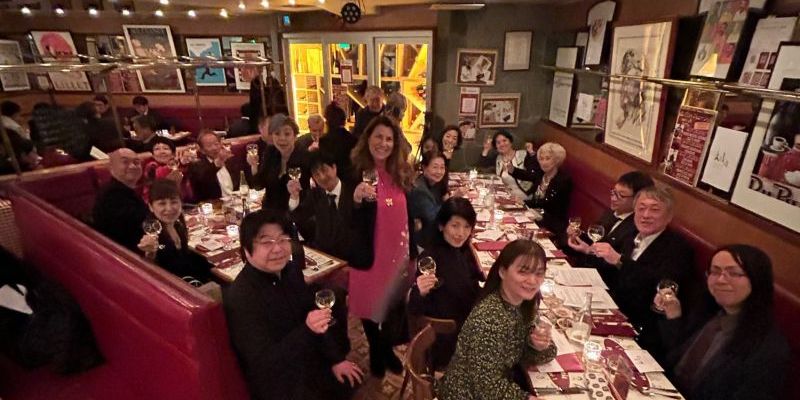 Premier diner de l'AFJQL au Japon, au bistro Le Petit Tonneau