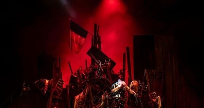 Les Misérables au Châtelet – 2024 © Thomas Amouroux. Tous droits réservés.