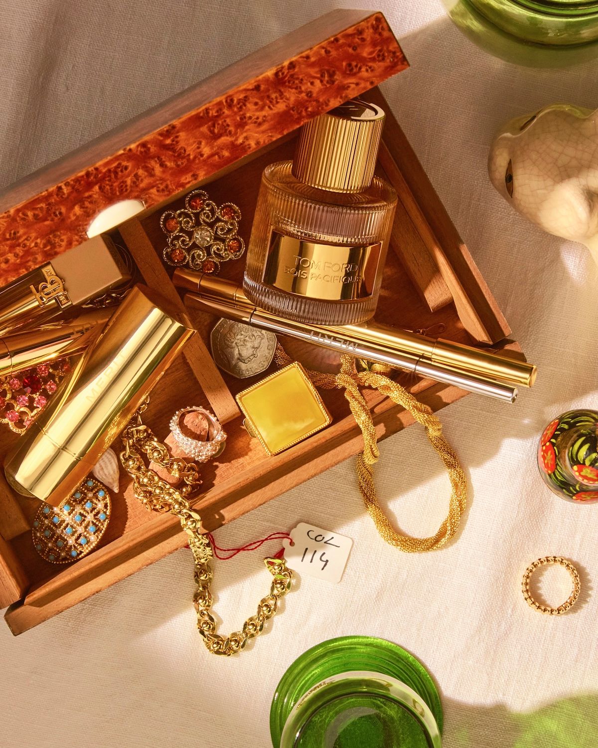 Romain Prochain — Beauty Cabinet