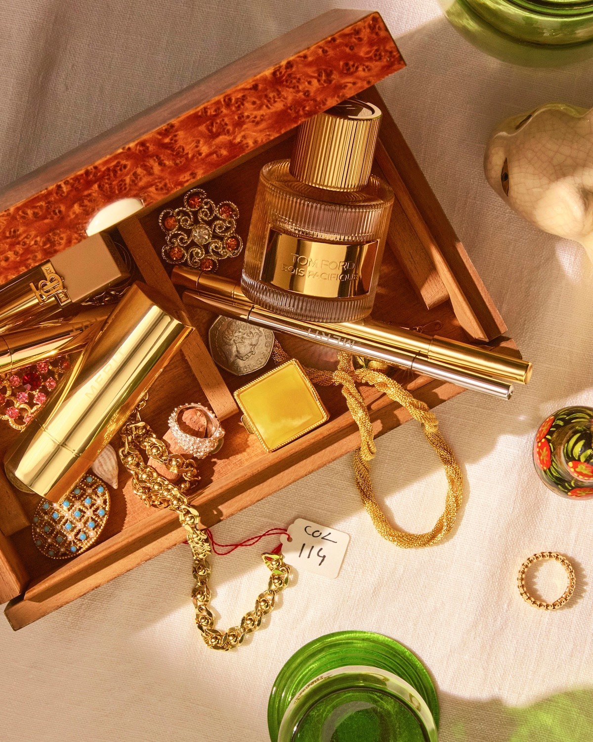 Romain Prochain — Beauty Cabinet
