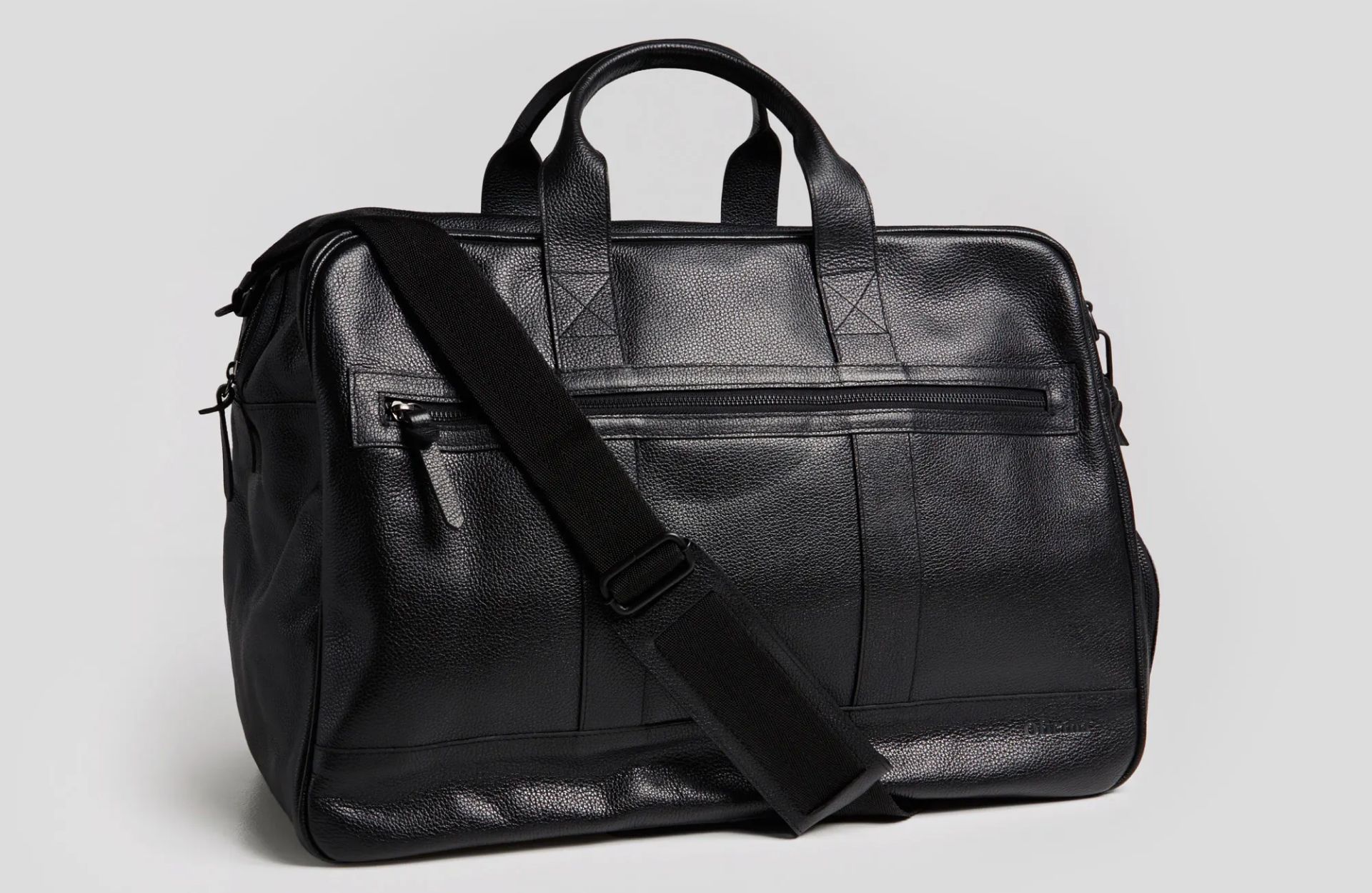 Como cuidar de sua bolsa de couro