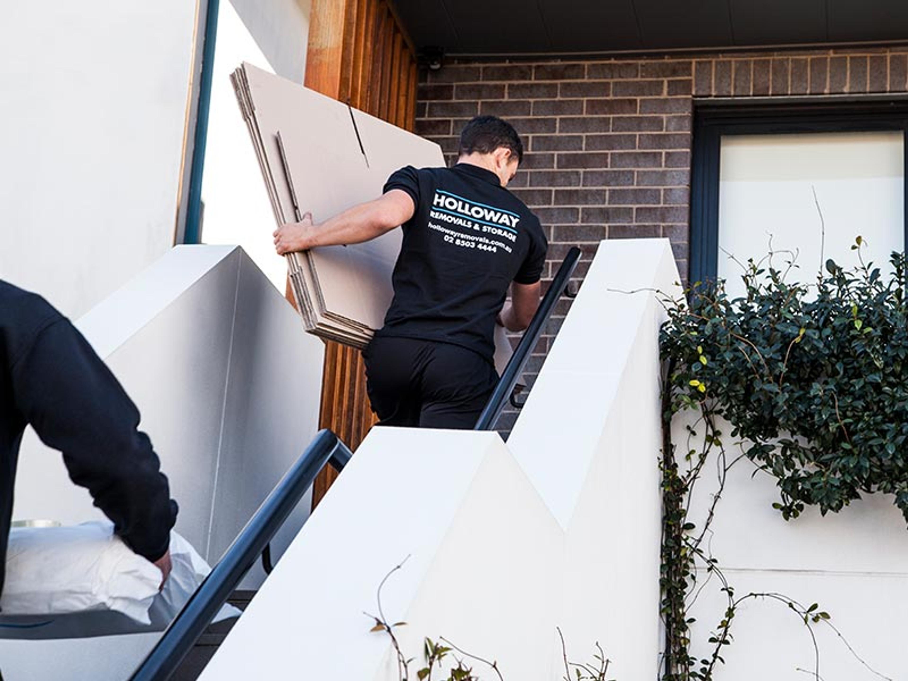 Order Professional Moving Boxes at Holloway Removals Now