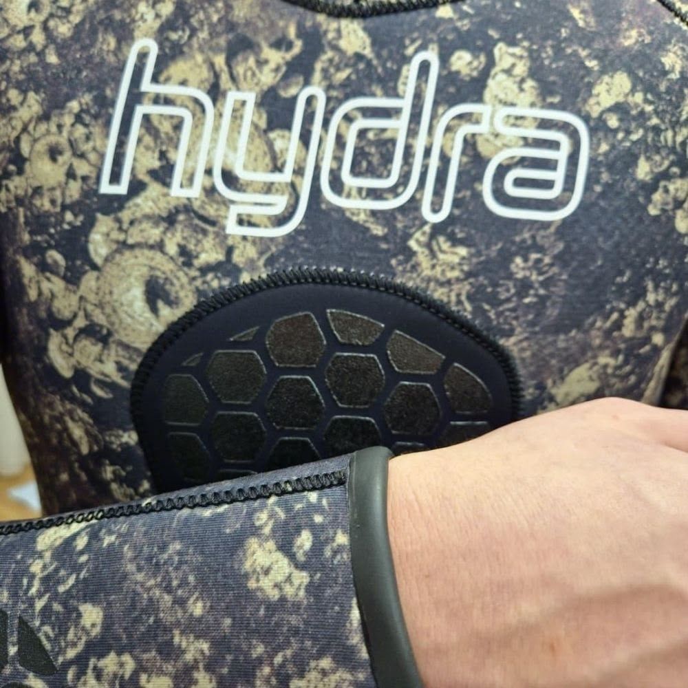Hydra wetsuit chest loading pad, green camo
